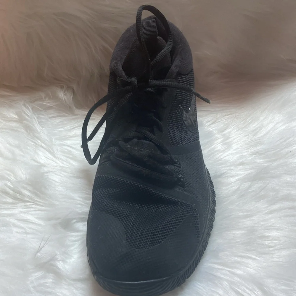 Nike Zoom‎